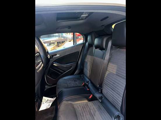 MERCEDES-BENZ-GLA 250-2.0 16V TURBO GASOLINA SPORT 4P AUTOMÁTICO MERCEDES-BENZ-GLA 250-2015