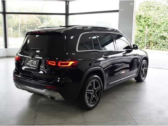 MERCEDES-BENZ-GLB 200-2022