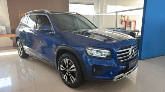 MERCEDES-BENZ-GLB 220-2024