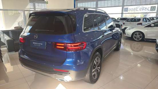 MERCEDES-BENZ-GLB 220-2024