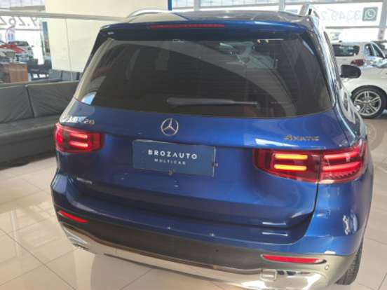 MERCEDES-BENZ-GLB 220-2.0 MHEV PROGRESSIVE 4MATIC 8G-DCT MERCEDES-BENZ-GLB 220-2024
