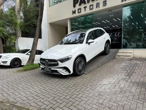 MERCEDES-BENZ GLC 300 2.0 MHEV AMG LINE 4MATIC 9G-TRONIC