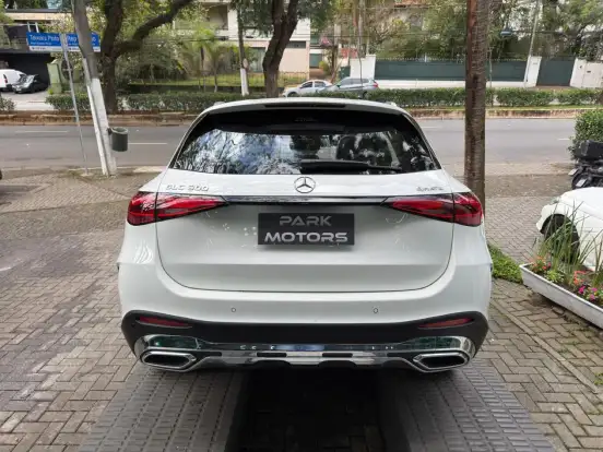 MERCEDES-BENZ-GLC 300-2024