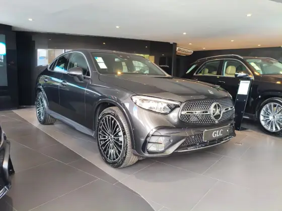MERCEDES-BENZ GLC 300 2.0 MHEV AMG LINE COUPÉ 4MATIC 9G-TRONIC