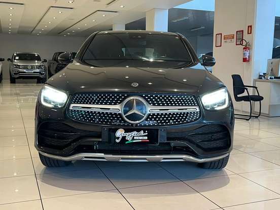 MERCEDES-BENZ-GLC 300-2020