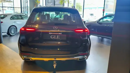 MERCEDES-BENZ-GLE 450d-2026