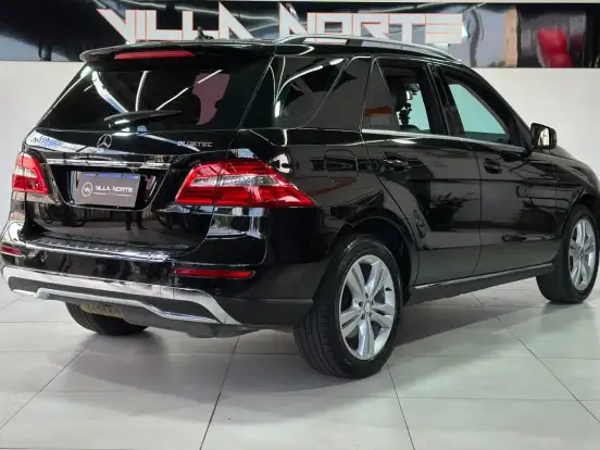 MERCEDES-BENZ-ML 350-3.0 BLUETEC SPORT V6 DIESEL 4P AUTOMÁTICO MERCEDES-BENZ-ML 350-2015