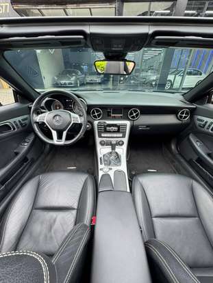 MERCEDES-BENZ-SLK 200-2011