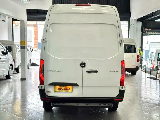 MERCEDES-BENZ-SPRINTER-2.0 CDI DIESEL FURGÃO 315 STREET LONGO MANUAL MERCEDES-BENZ-SPRINTER-2022