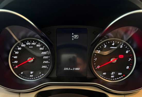 MERCEDES-BENZ-C 180-2019