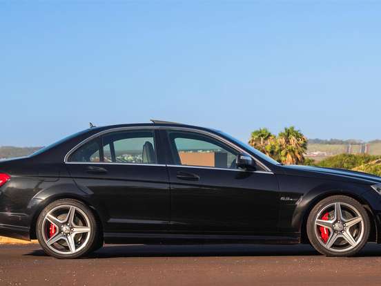MERCEDES-BENZ-C 63 AMG-6.2 V8 GASOLINA 7G-TRONIC MERCEDES-BENZ-C 63 AMG-2008
