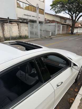 MERCEDES-BENZ-E 250-2.0 AVANTGARDE 16V TURBO GASOLINA 4P AUTOMÁTICO MERCEDES-BENZ-E 250-2015