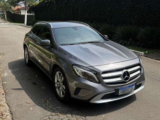 MERCEDES-BENZ-GLA 200-1.6 CGI ADVANCE 16V TURBO GASOLINA 4P AUTOMÁTICO MERCEDES-BENZ-GLA 200-2014