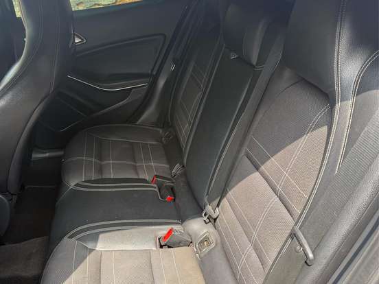 MERCEDES-BENZ-GLA 200-1.6 CGI ADVANCE 16V TURBO GASOLINA 4P AUTOMÁTICO MERCEDES-BENZ-GLA 200-2014