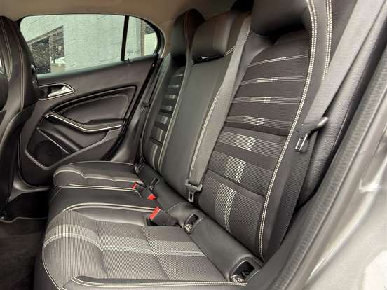 MERCEDES-BENZ-GLA 200-1.6 CGI FLEX ADVANCE 7G-DCT MERCEDES-BENZ-GLA 200-2017