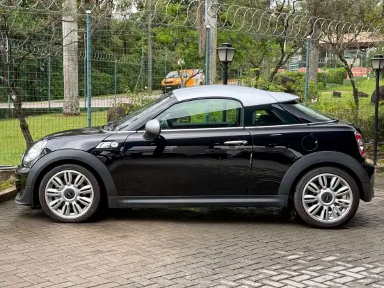 MINI-COOPER-2012