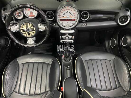 MINI-COOPER-2010