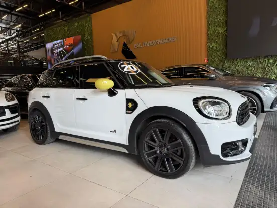 MINI-COUNTRYMAN-2020