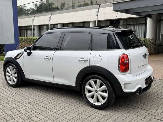 MINI-COUNTRYMAN-2015