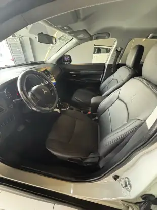 MITSUBISHI-ASX-2014