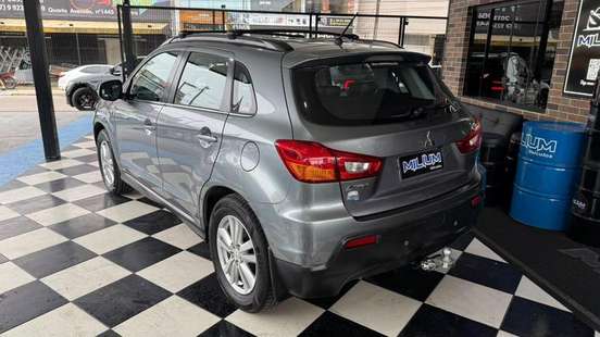 MITSUBISHI-ASX-2012