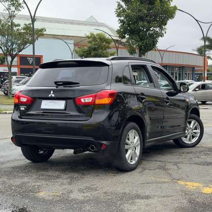 MITSUBISHI-ASX-2012