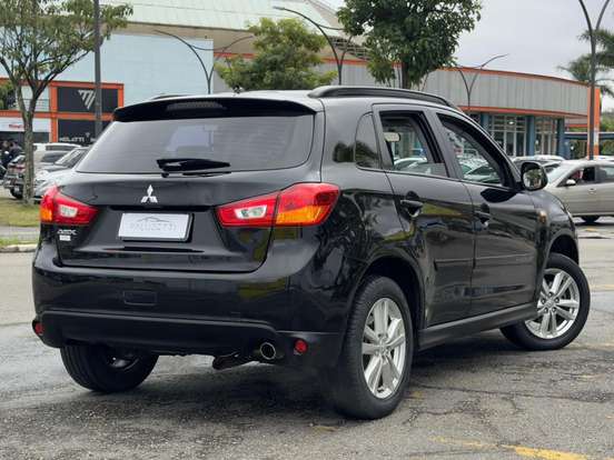 MITSUBISHI-ASX-2.0 4X2 16V GASOLINA 4P AUTOMÁTICO MITSUBISHI-ASX-2012