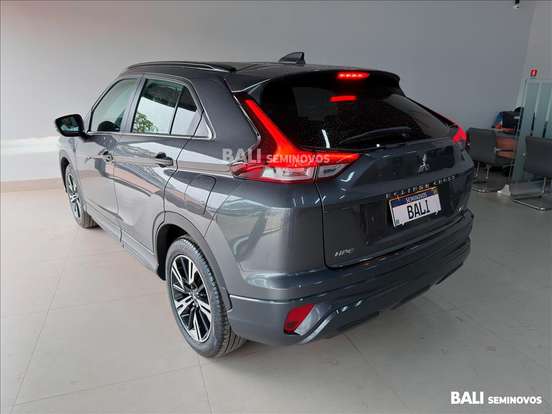 MITSUBISHI-ECLIPSE CROSS-1.5 MIVEC TURBO GASOLINA HPE CVT MITSUBISHI-ECLIPSE CROSS-2025