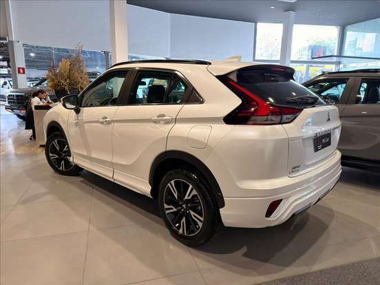 MITSUBISHI-ECLIPSE CROSS-1.5 MIVEC TURBO GASOLINA HPE CVT MITSUBISHI-ECLIPSE CROSS-2026