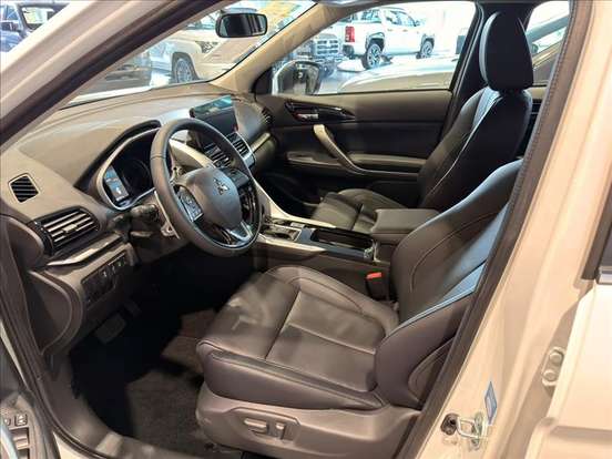 MITSUBISHI-ECLIPSE CROSS-1.5 MIVEC TURBO GASOLINA HPE CVT MITSUBISHI-ECLIPSE CROSS-2026