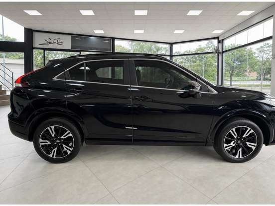 MITSUBISHI-ECLIPSE CROSS-2024