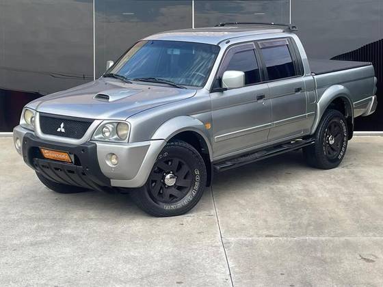 MITSUBISHI L200 2.5 GL 4X4 CD 8V TURBO DIESEL 4P MANUAL