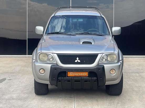 MITSUBISHI-L200-2.5 GL 4X4 CD 8V TURBO DIESEL 4P MANUAL MITSUBISHI-L200-2005