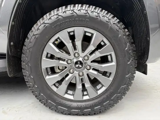 MITSUBISHI-L200 TRITON-2026