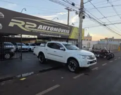 MITSUBISHI L200 TRITON 2.4 16V TURBO DIESEL SPORT HPE TOP CD 4P 4X4 AUTOMÁTICO MITSUBISHI L200 TRITON 2.4 16V TURBO DIESEL SPORT HPE TOP CD 4P 4X4 AUTOMÁTICO