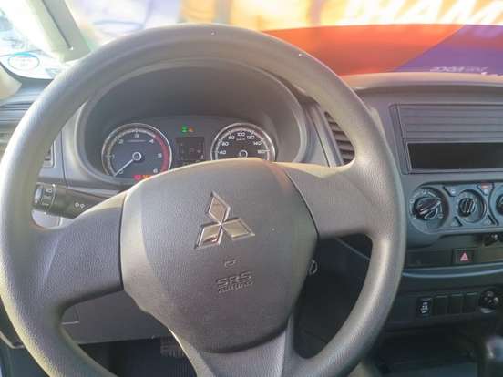 MITSUBISHI-L200 TRITON-2.4 16V TURBO DIESEL SPORT GLS CD 4P 4X4 AUTOMÁTICO MITSUBISHI-L200 TRITON-2024