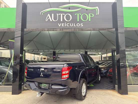 MITSUBISHI-L200 TRITON-2.4 16V TURBO DIESEL SPORT HPE CD 4P 4X4 AUTOMÁTICO MITSUBISHI-L200 TRITON-2019
