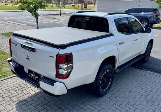 MITSUBISHI-L200 TRITON-2023