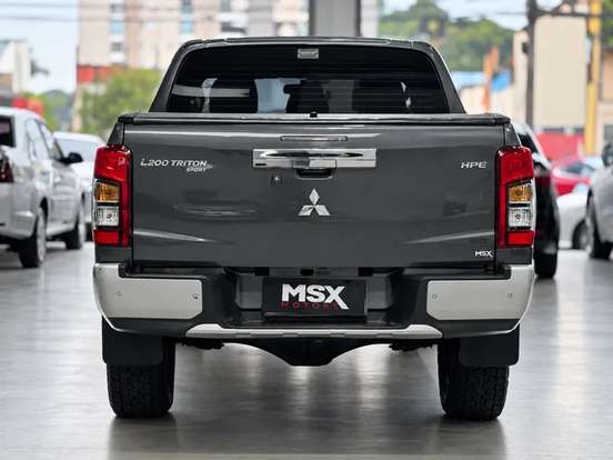 MITSUBISHI-L200 TRITON-2.4 16V TURBO DIESEL SPORT HPE CD 4P 4X4 AUTOMÁTICO MITSUBISHI-L200 TRITON-2021