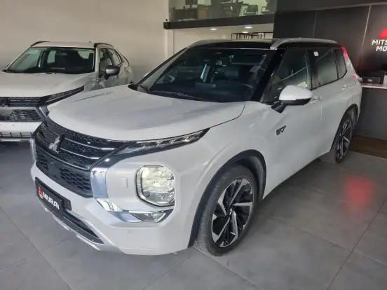 MITSUBISHI-OUTLANDER-2.4 PHEV SIGNATURE S-AWC DHT MITSUBISHI-OUTLANDER-2025