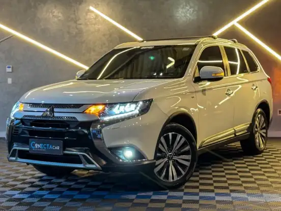 MITSUBISHI-OUTLANDER-3.0 MIVEC V6 GASOLINA HPE-S AWD AUTOMÁTICO MITSUBISHI-OUTLANDER-2019