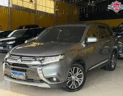 MITSUBISHI OUTLANDER 3.0 GT 4X4 V6 24V GASOLINA 4P AUTOMÁTICO MITSUBISHI OUTLANDER 3.0 GT 4X4 V6 24V GASOLINA 4P AUTOMÁTICO
