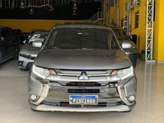 MITSUBISHI-OUTLANDER-3.0 GT 4X4 V6 24V GASOLINA 4P AUTOMÁTICO MITSUBISHI-OUTLANDER-2015