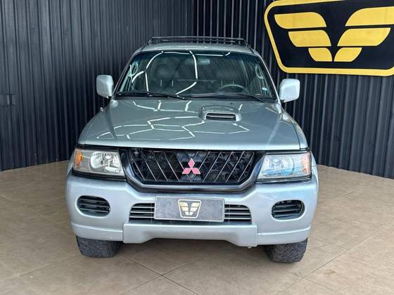 MITSUBISHI PAJERO 2.8 GLS 4X4 8V TURBO DIESEL 4P MANUAL