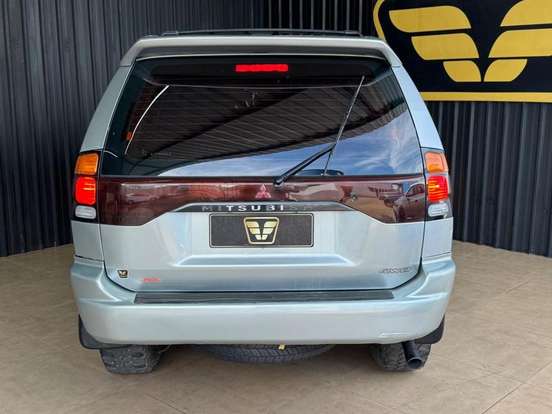 MITSUBISHI-PAJERO-2.8 GLS 4X4 8V TURBO DIESEL 4P MANUAL MITSUBISHI-PAJERO-2001