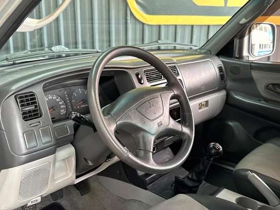 MITSUBISHI-PAJERO-2.8 GLS 4X4 8V TURBO DIESEL 4P MANUAL MITSUBISHI-PAJERO-2001