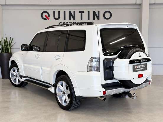 MITSUBISHI-PAJERO FULL-2012