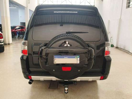 MITSUBISHI-PAJERO FULL-2012