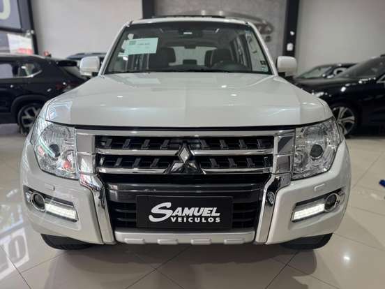MITSUBISHI-PAJERO FULL-3.2 HPE 4X4 16V TURBO INTERCOOLER DIESEL 4P AUTOMÁTICO MITSUBISHI-PAJERO FULL-2018
