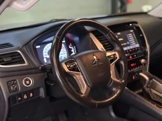 MITSUBISHI-PAJERO SPORT-2020